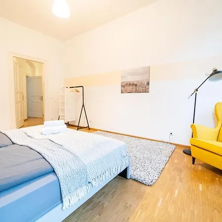 Fullhouse - Halle - Vs7 - 3 Beds - Nespresso Buitenkant foto